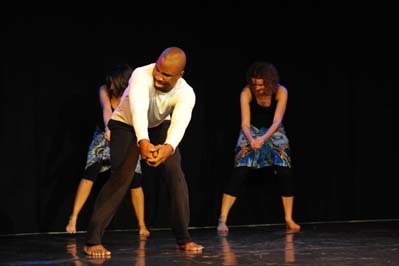 Tanz- und Theaterwerkstatt, Afrikanischer Tanz, Nestor Gahe, Foto: Yakup Zeyrek