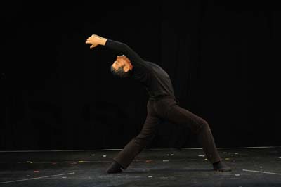 Tanz- und Theaterwerkstatt, Körper in Bewegung, Natan Gardah, Foto: Yakup Zeyrek